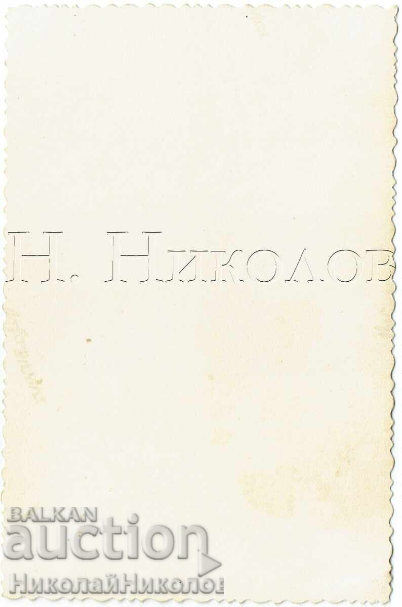 СТАРА СНИМКА ПРОЛЕТЕН ИЗГЛЕД Е640 с цена 3.00 лв. | € 1.53 СТАРА СНИМКА ПРОЛЕТЕН ИЗГЛЕД Е640 с цена 3.00 лв. | € 1.53