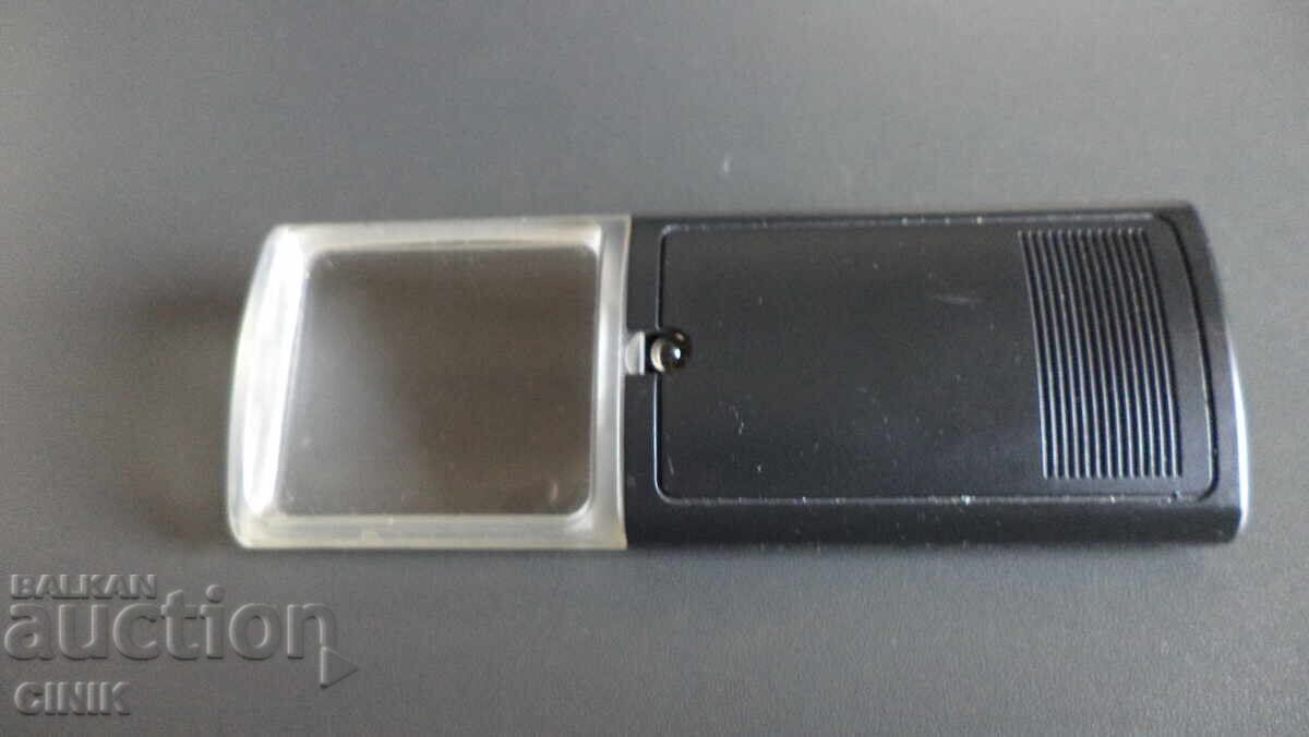 LUPĂ VECHE DE COLECȚIE LUPĂ VECHE DE COLECȚIE