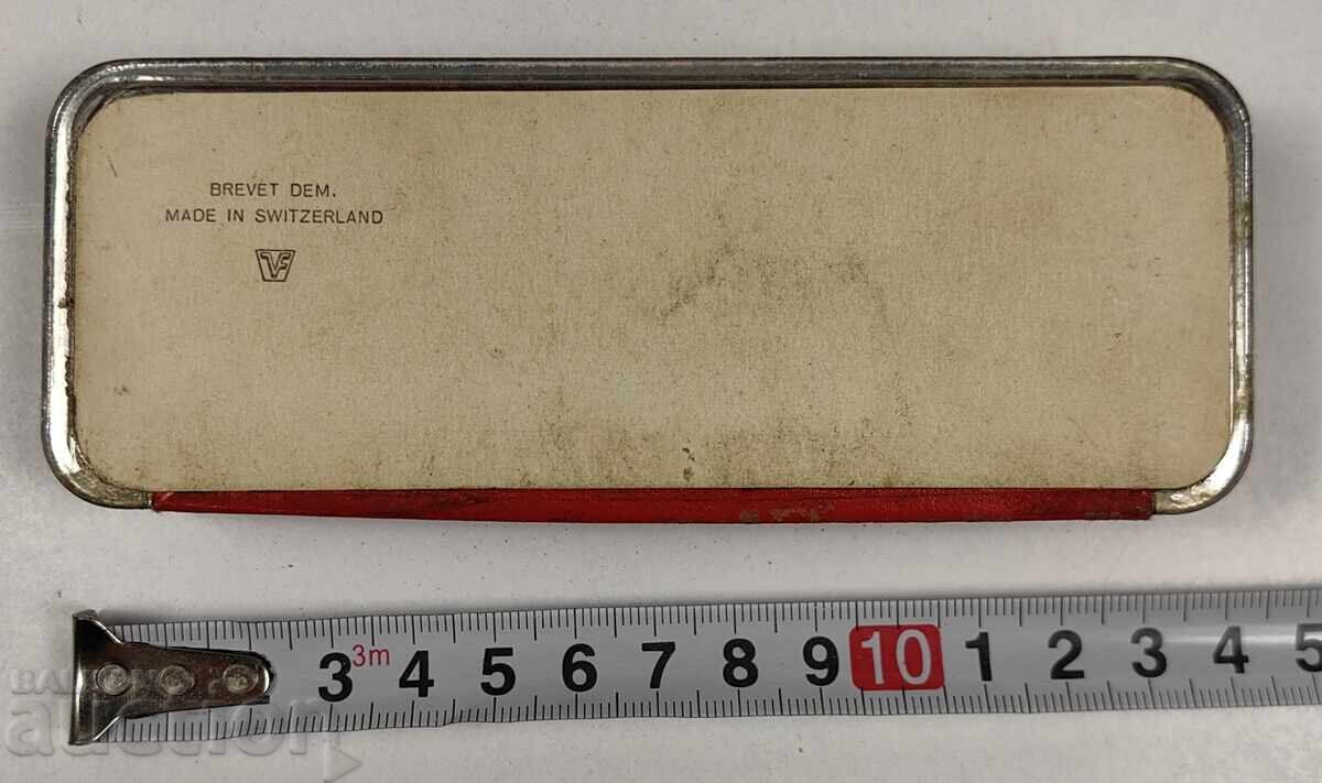 OLD BOX - 7 OLD BOX - 7