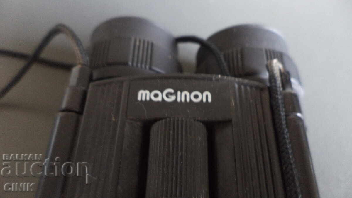 Auction  BINOCULARS