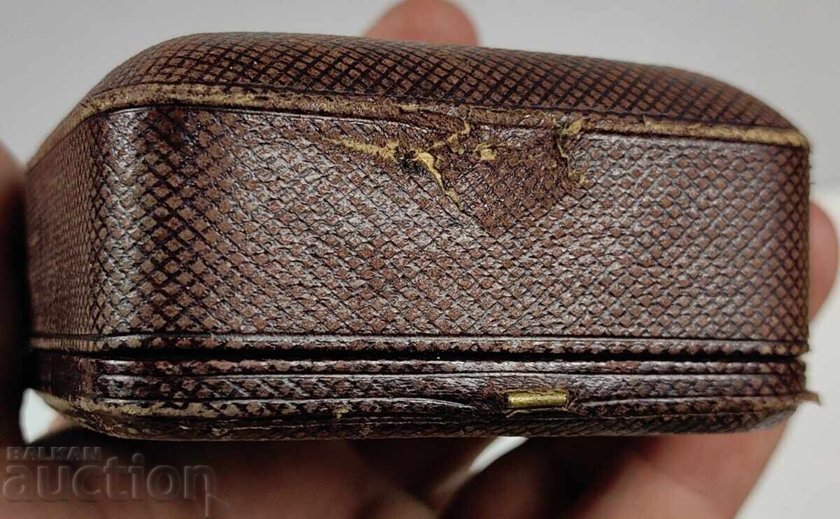 OLD BOX with price 29.00 BGN | € 14.83 OLD BOX with price 29.00 BGN | € 14.83