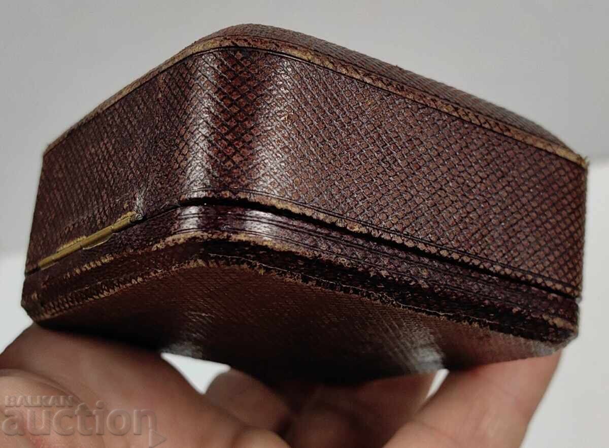 Auction OLD BOX Auction OLD BOX