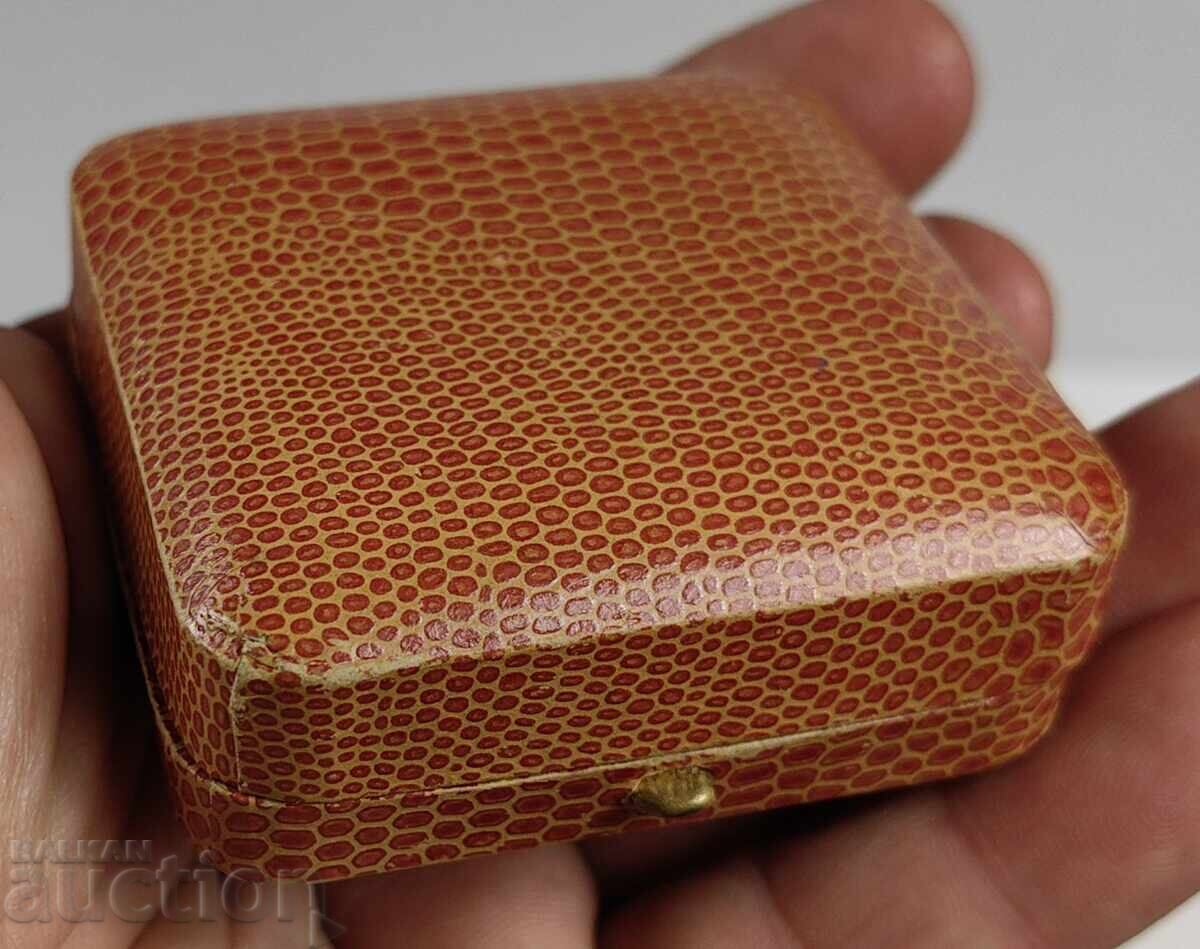 OLD BOX with price 29.00 BGN | € 14.83