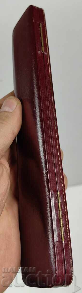 Delivery of OLD BOX Delivery of OLD BOX