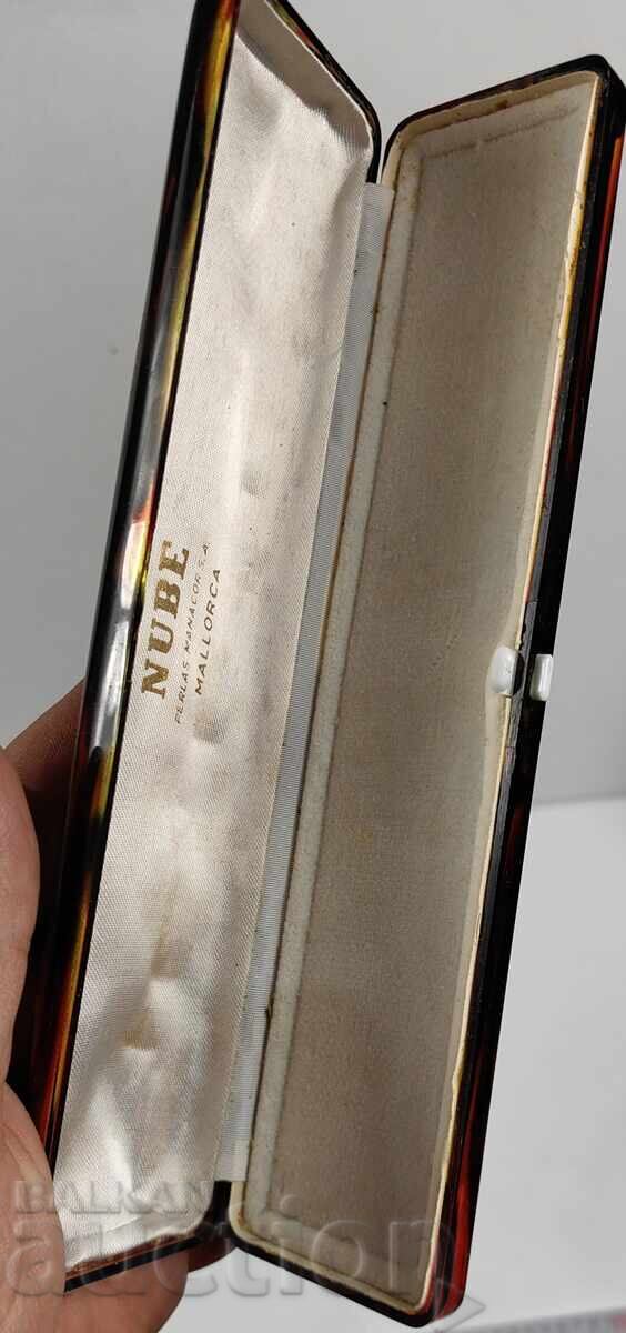 OLD BOX - 7 OLD BOX - 7