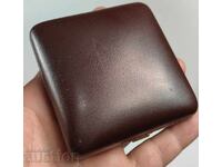 CUTIE VECHE CUTIUȚĂ