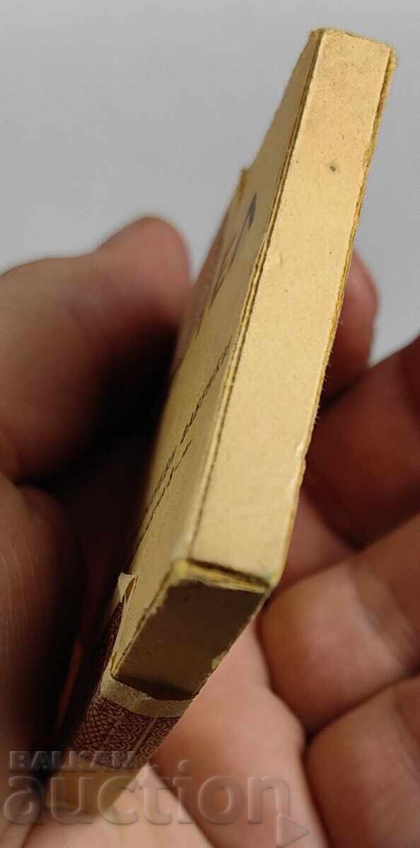 Delivery of 1944 UNOPENED CIGARETTE BOX PACK CIGARETTES CARTEL UNUSABLE Delivery of 1944 UNOPENED CIGARETTE BOX PACK CIGARETTES CARTEL UNUSABLE