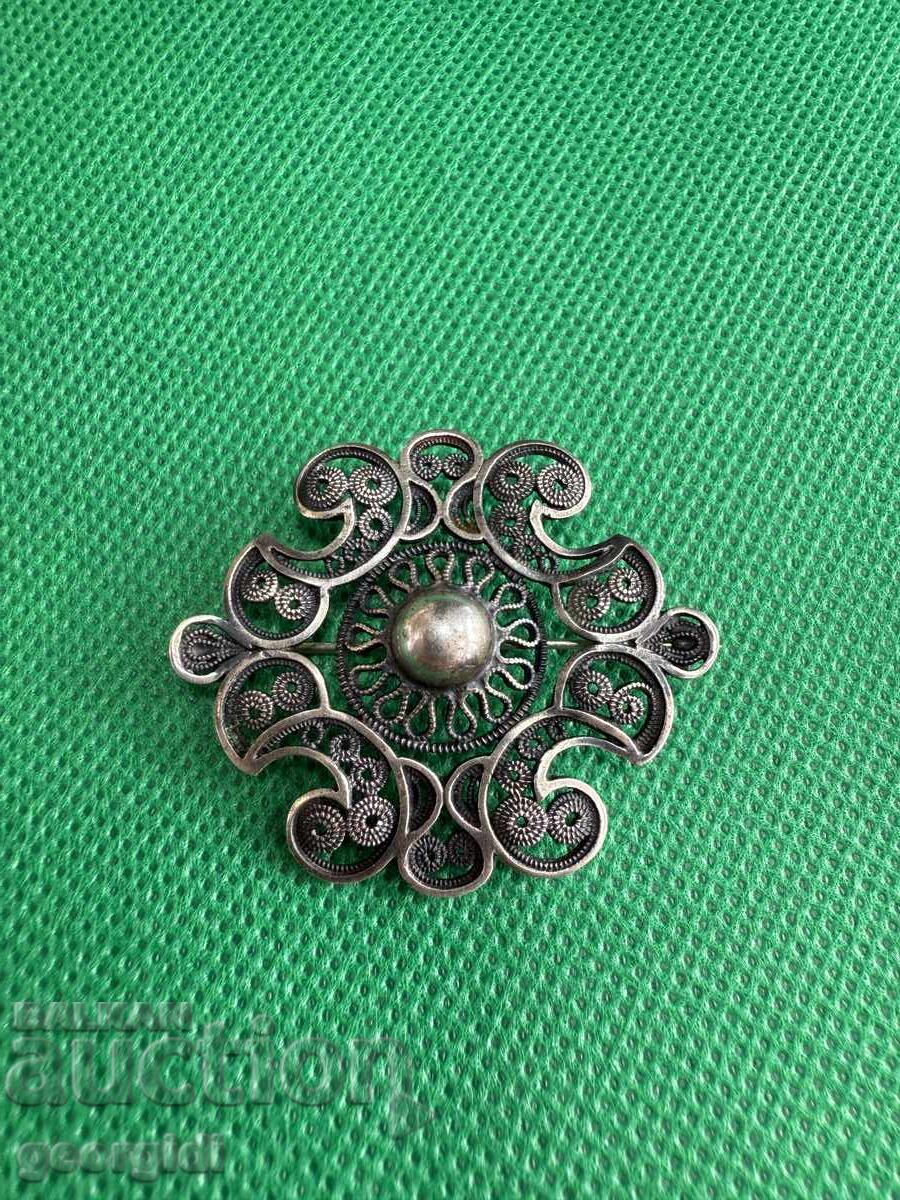 Broșă vintage din argint cu filigran. Nr. 7681