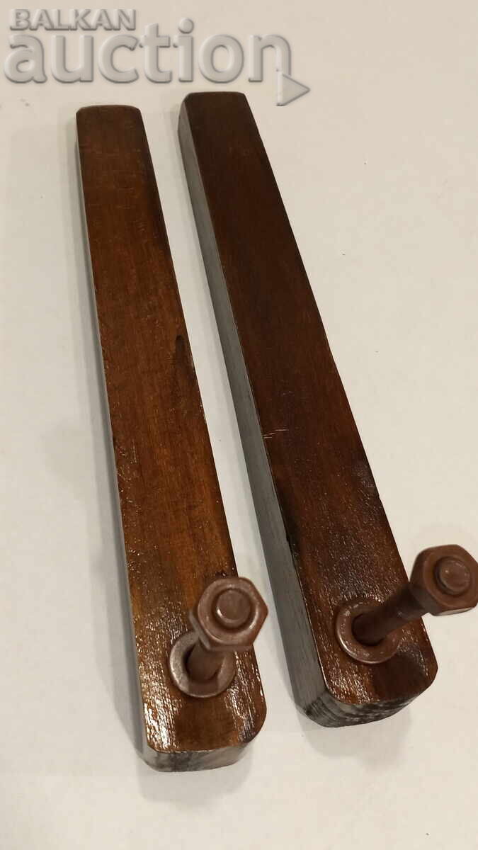 Legs from an old sofa - 5