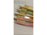 Четки за зъби 5 броя от 1989 г