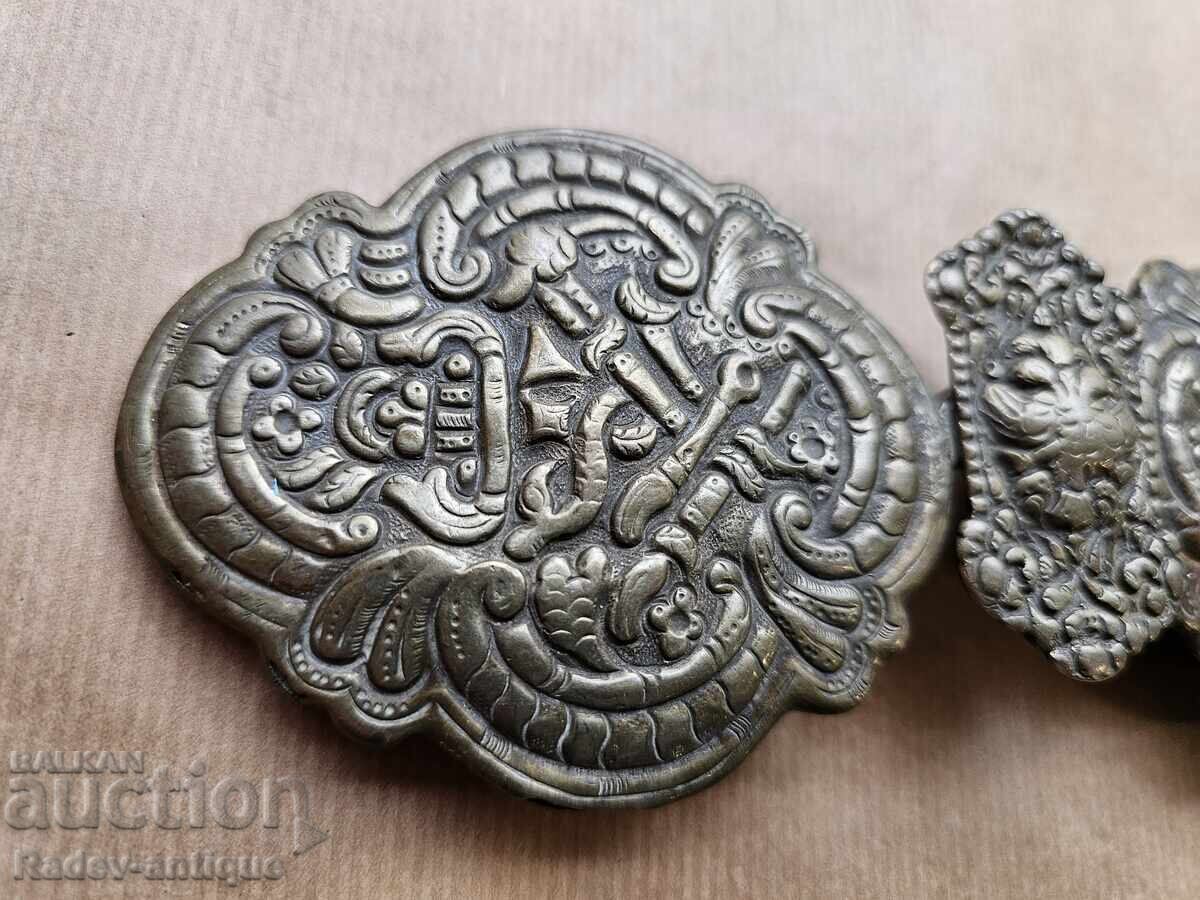 Licitație Veche pafta de argint bulgărească renascentistă saca