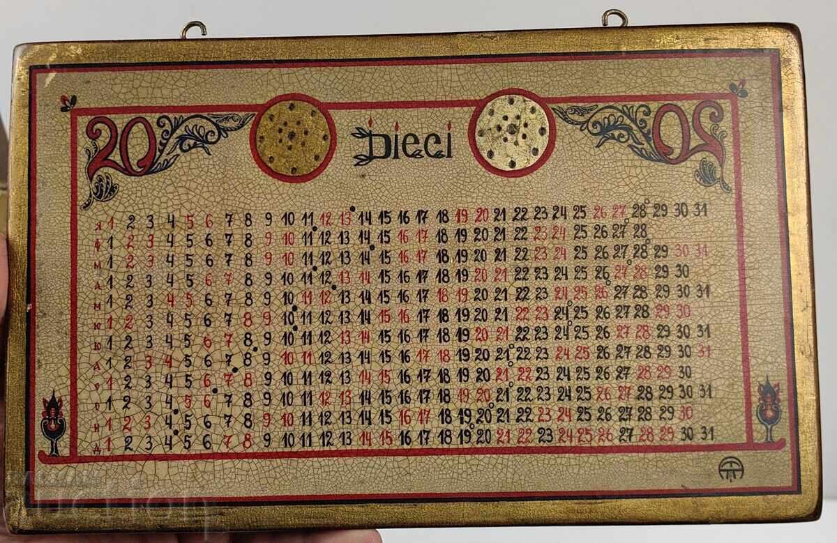 BEAUTIFUL CALENDAR FROM SOLID WOOD