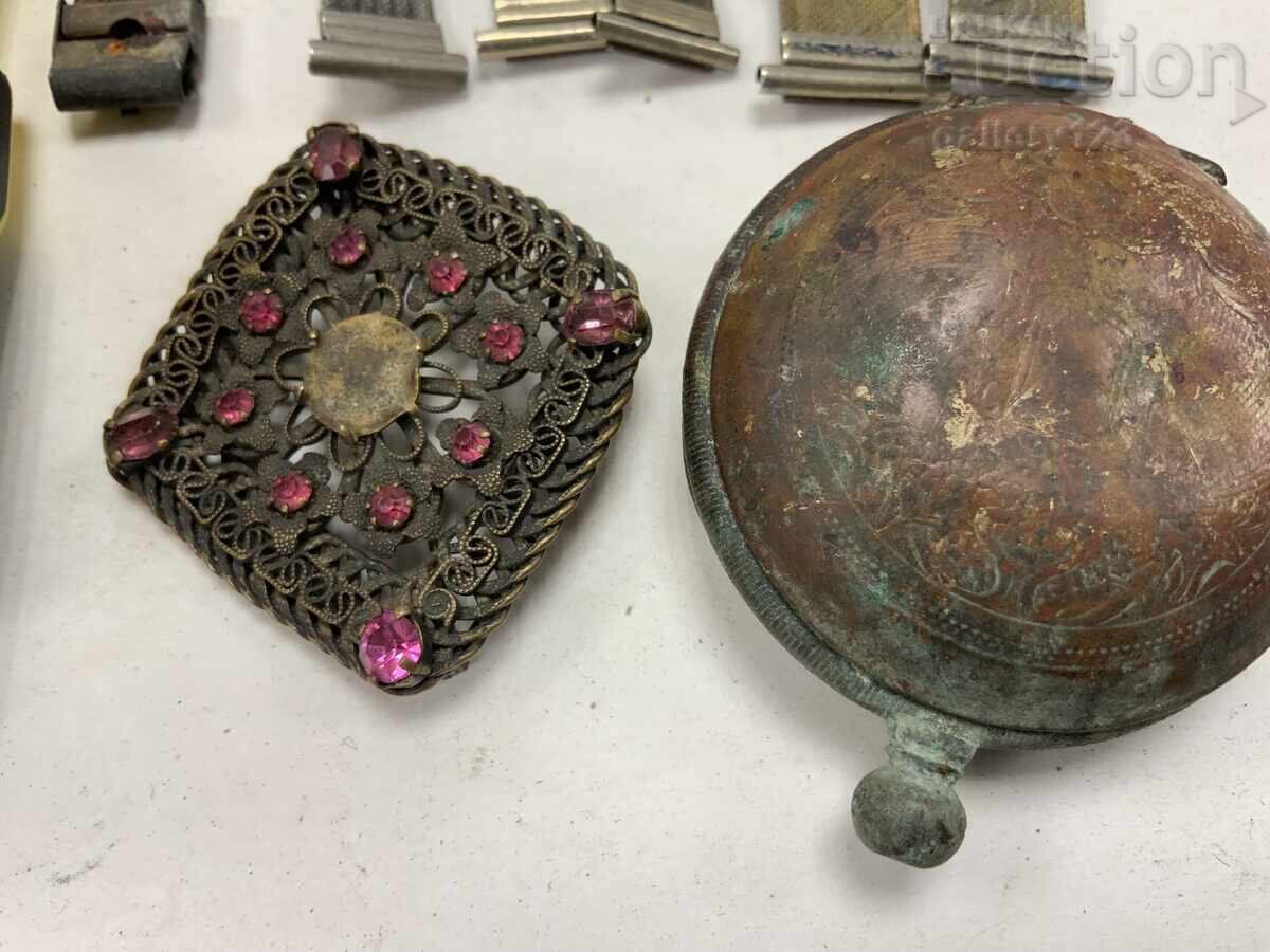 Urmărește mult cu preț 0.01 BGN | € 0.01 Urmărește mult cu preț 0.01 BGN | € 0.01