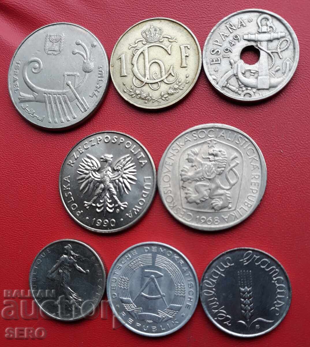 Lot mixt de 8 monede cu preț 1.01 BGN | € 0.52