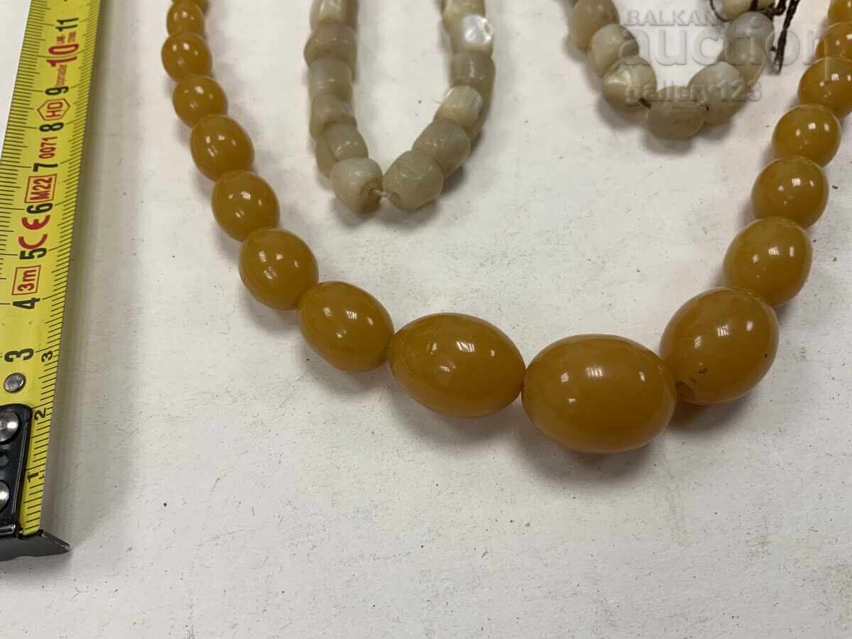 Lot of 3 old necklaces/rosaries with price 11.00 BGN | € 5.62 Lot of 3 old necklaces/rosaries with price 11.00 BGN | € 5.62