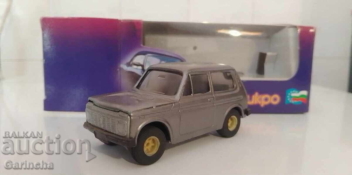 Лада Нива Микро 1/43 България Лада Нива Микро 1/43 България