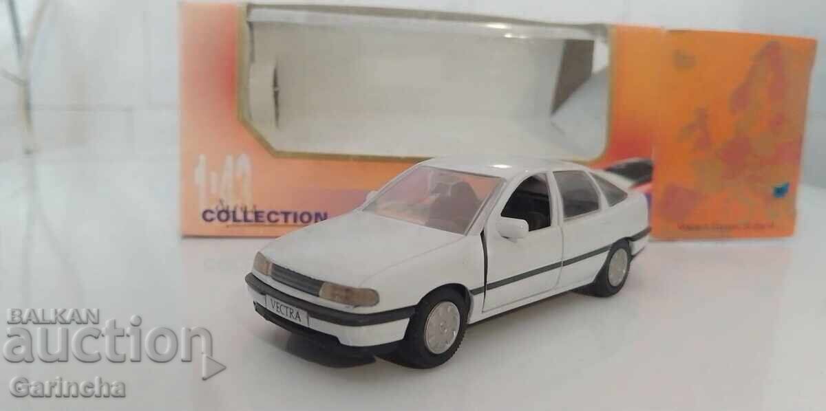 Opel Vectra 1/43 Micro Bulgaria