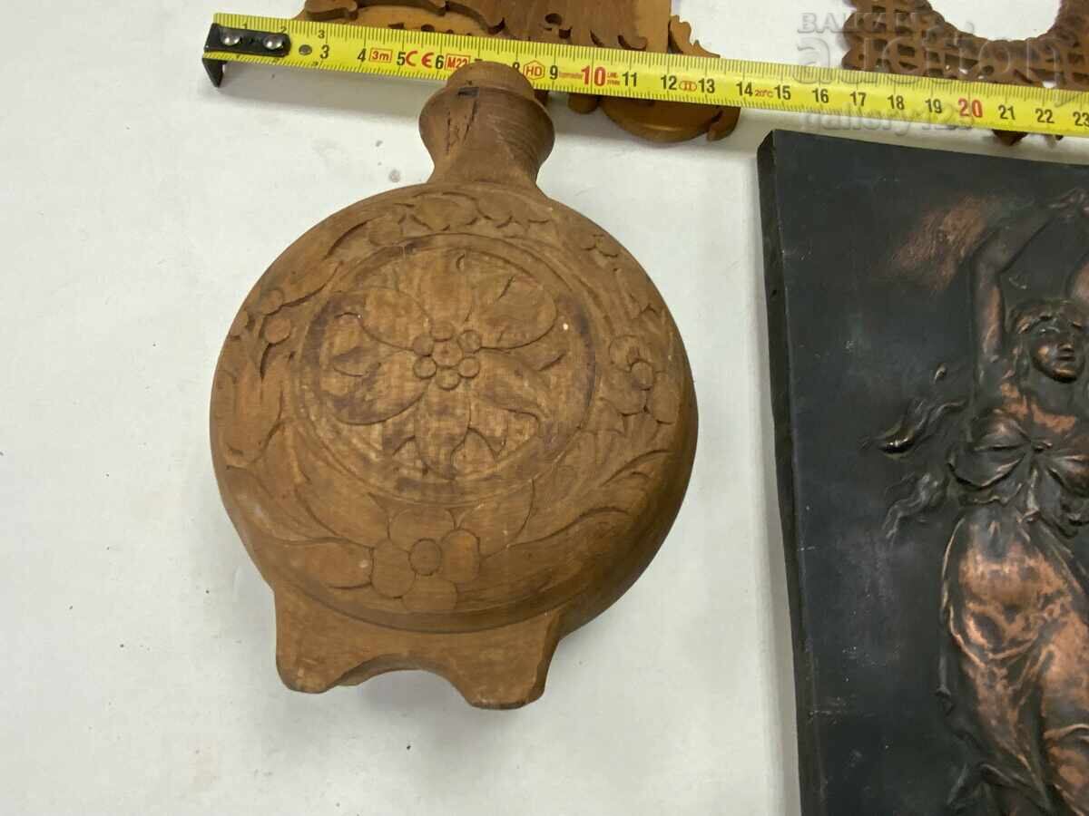 Παράδοση Παρτίδα ξύλινων αντικειμένων ξυλόγλυπτα ένθετα παλιά επιχρύσωση