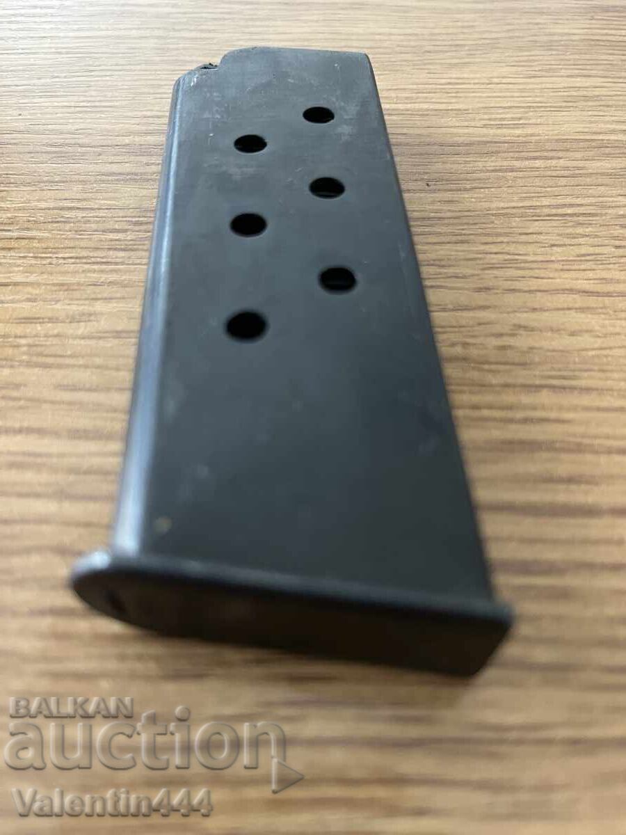 Licitație Rezervă pentru pistolul „TT”, cal. 7,62x25 mm Licitație Rezervă pentru pistolul „TT”, cal. 7,62x25 mm