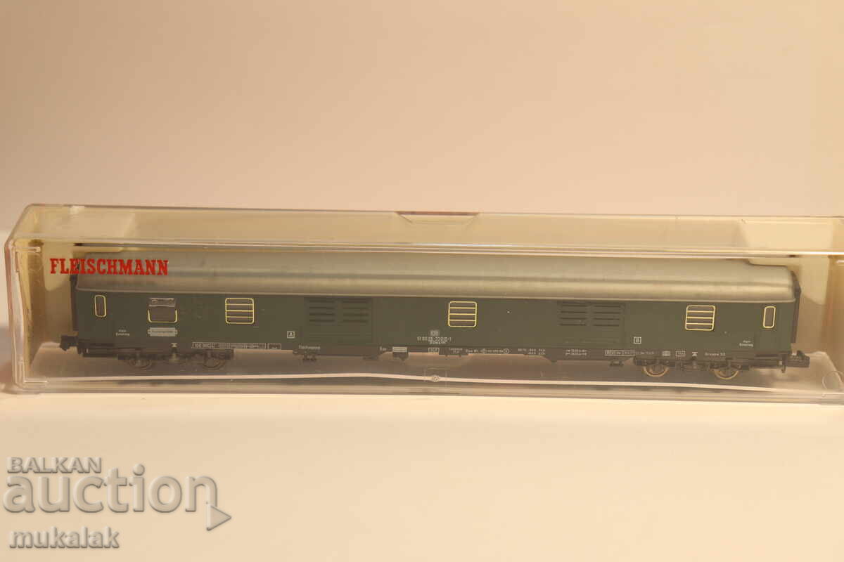 Fleischmann "N" 1/160 LOCOMOTIVE WAGON TRAIN TRAIN SET RAILROAD