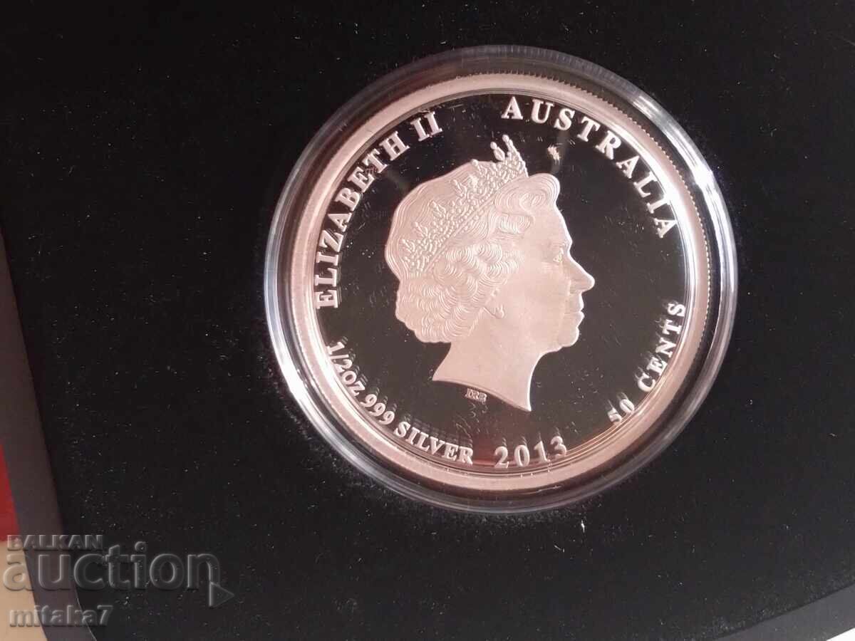 Сребърен лунар "Година на змията", 2013 година с цена 108.00 лв. | € 55.22 Сребърен лунар "Година на змията", 2013 година с цена 108.00 лв. | € 55.22