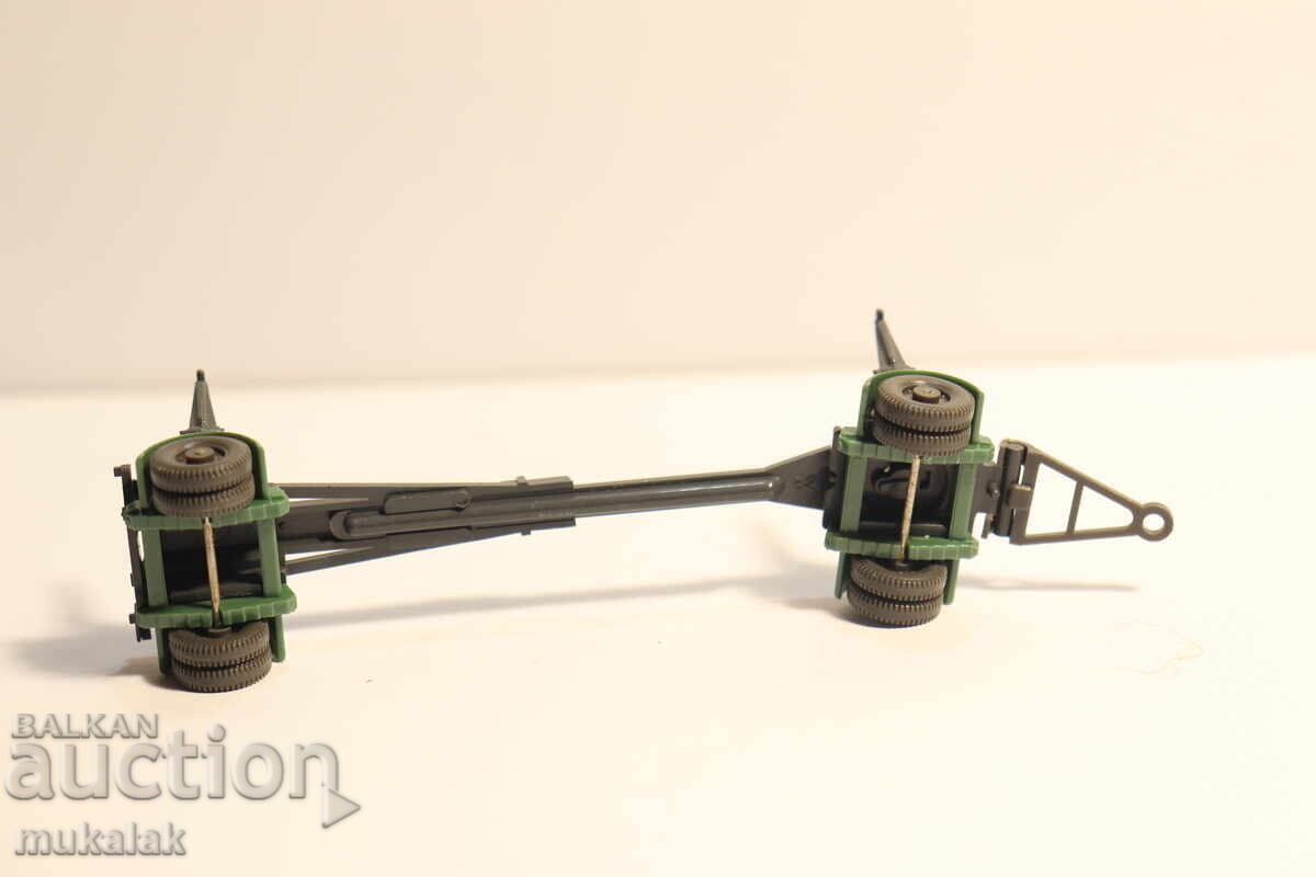 Delivery of WIKING H0 1/87 LOGGING TRAILER TRUCK MODEL