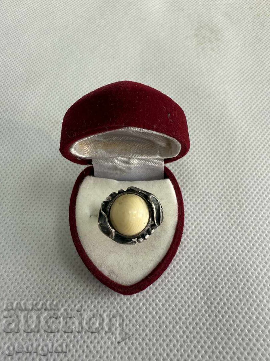 Немски сребърен пръстен с кост. №7683 Немски сребърен пръстен с кост. №7683