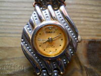 Vintage Women's Quartz Watch "Omax" Japan
