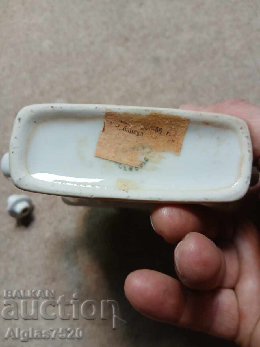 Παράδοση Παλαιό κεραμικό βάζο κατασκευής 1956 Παράδοση Παλαιό κεραμικό βάζο κατασκευής 1956