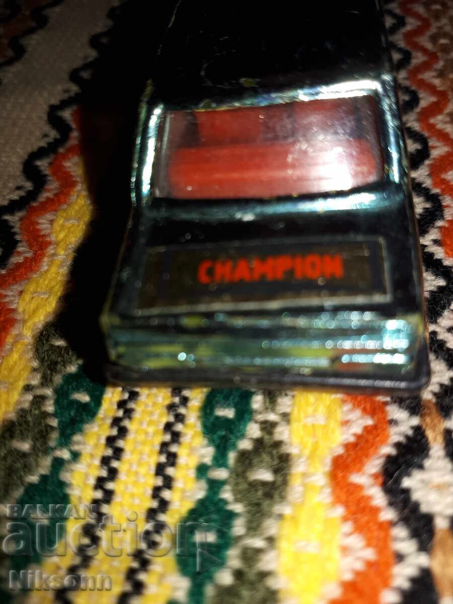 Παράδοση Kolyaska από την εποχή του σοσιαλισμού champion