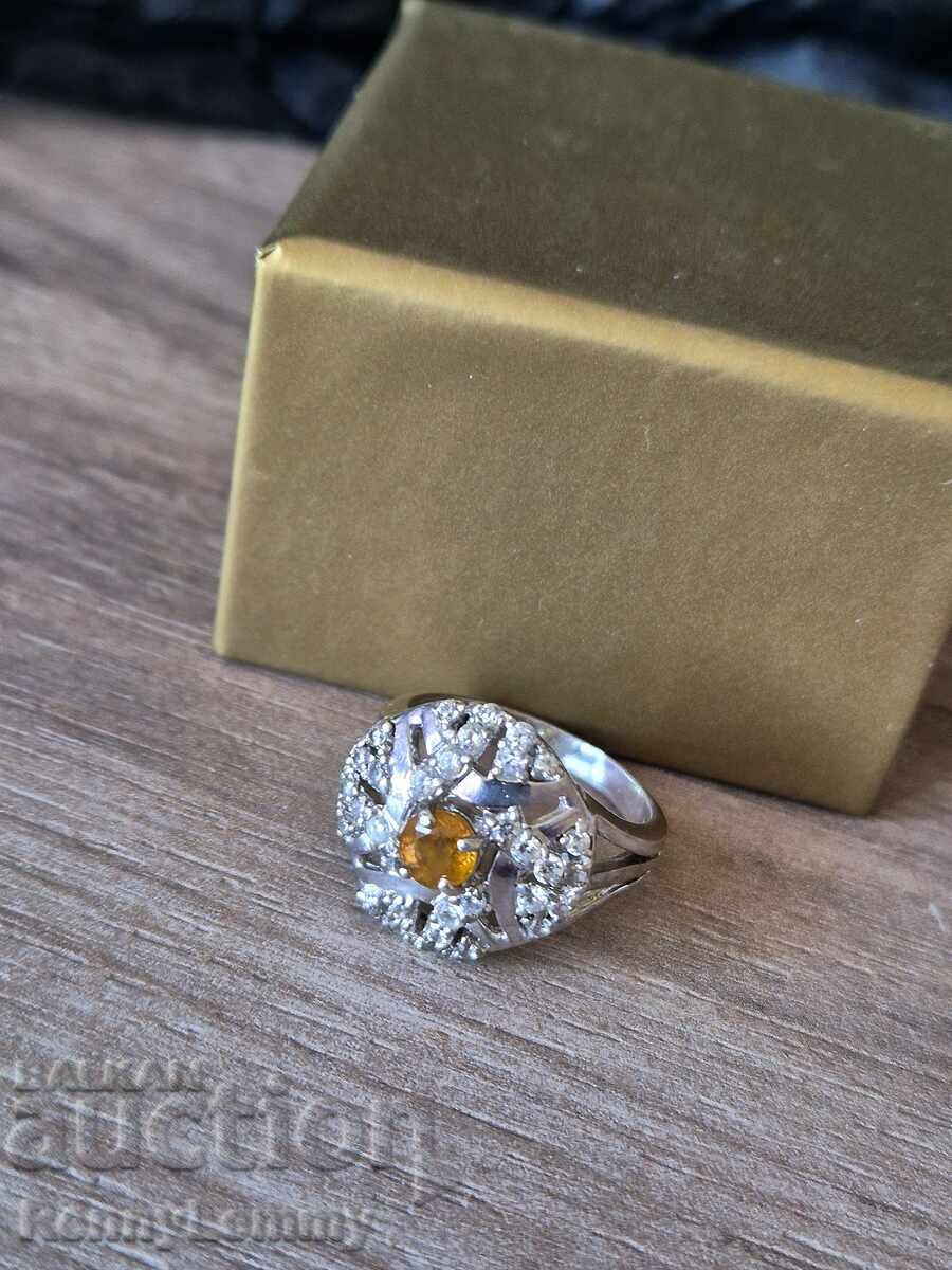 Αρχαίο ασημένιο δαχτυλίδι με ζαφείρι με τιμή 60.00 BGN | € 30.68