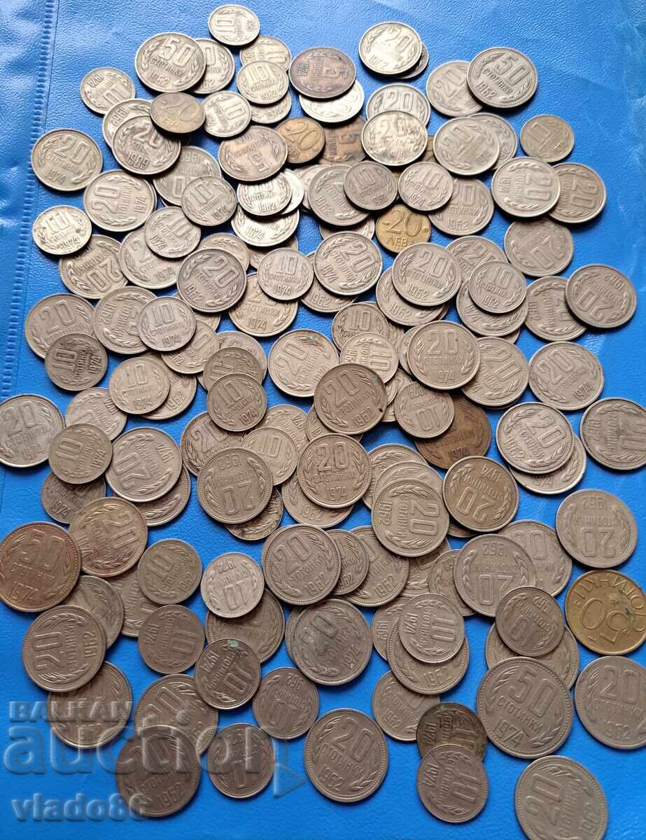 Large lot of old Bulgarian socialist coins, stotinki with price 35.00 BGN | € 17.90