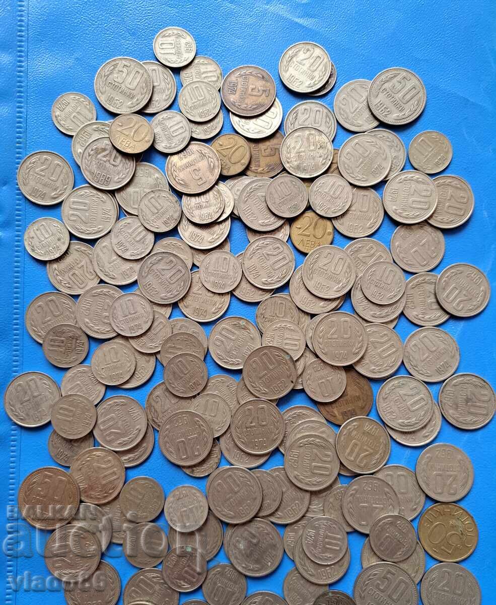 Delivery of Large lot of old Bulgarian socialist coins, stotinki