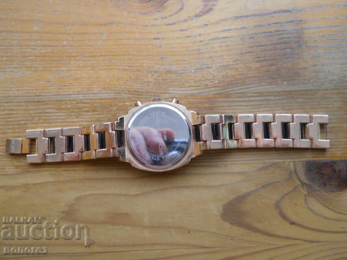 Доставка на Мъжки кварцов часовник хронограф "Michael Kors" Доставка на Мъжки кварцов часовник хронограф "Michael Kors"