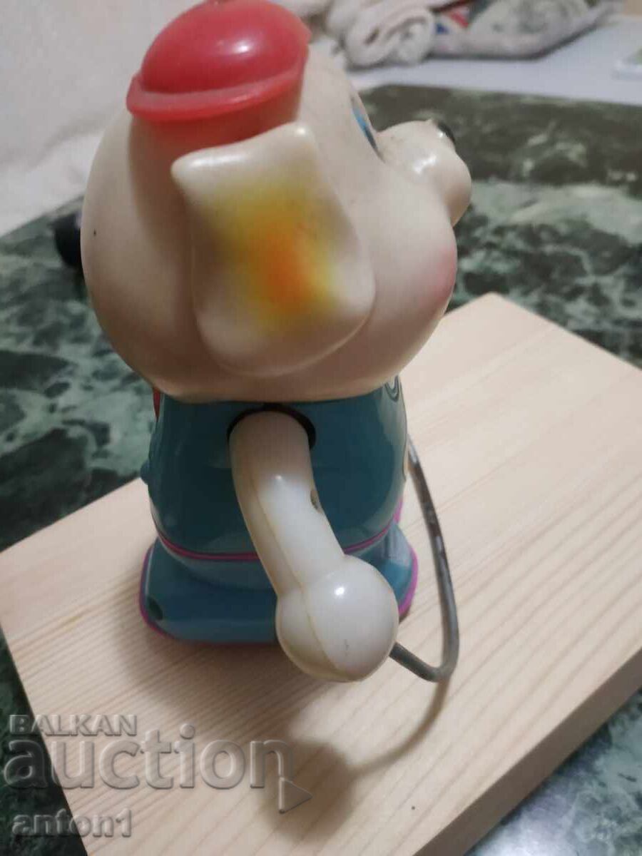 Ενα παιχνίδι - 5 Ενα παιχνίδι - 5