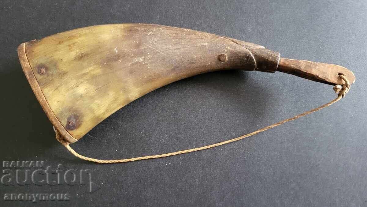 Powder Flask, powder horn