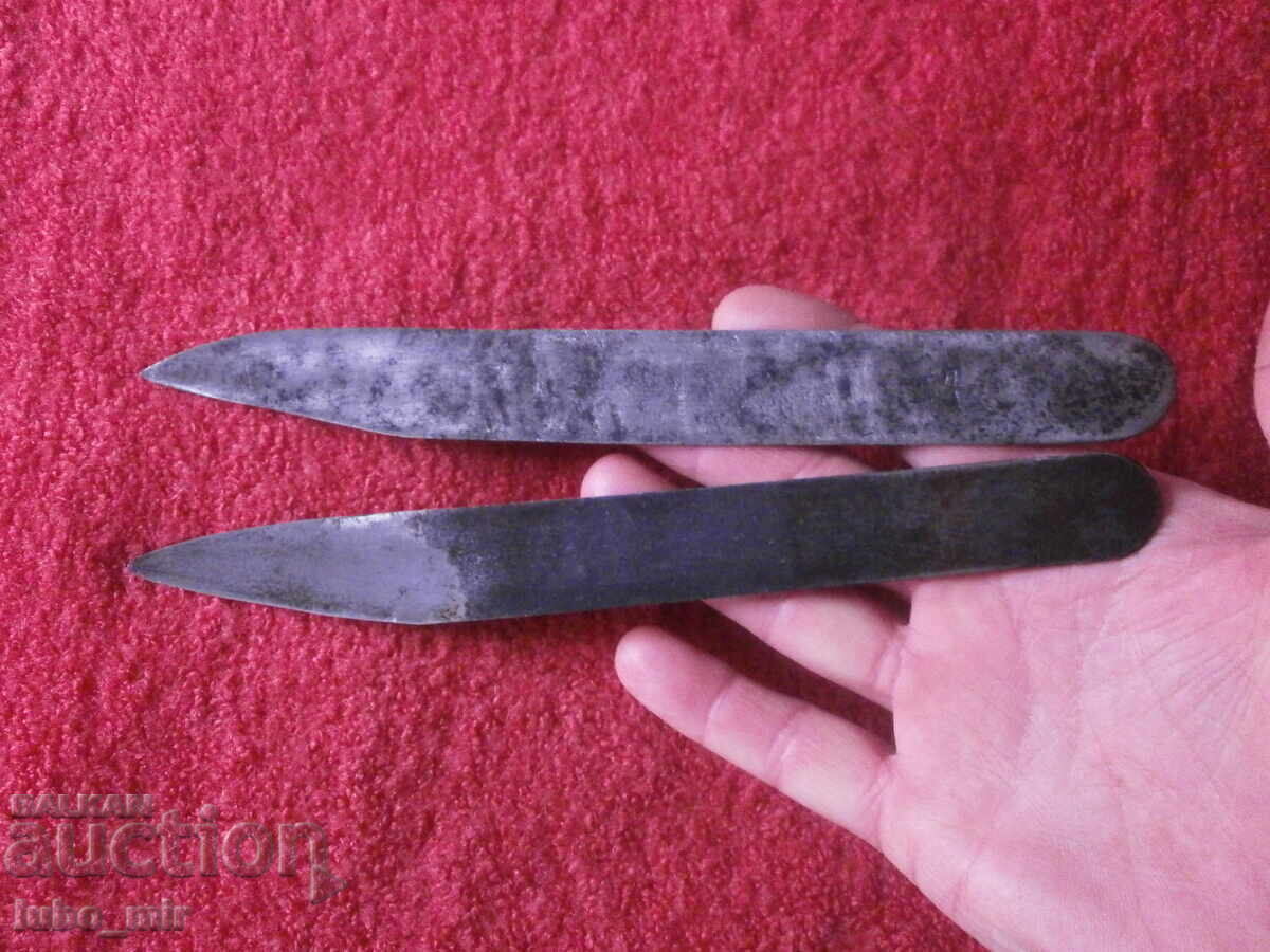 Lot of Old Sarashki Knives Lot of Old Sarashki Knives