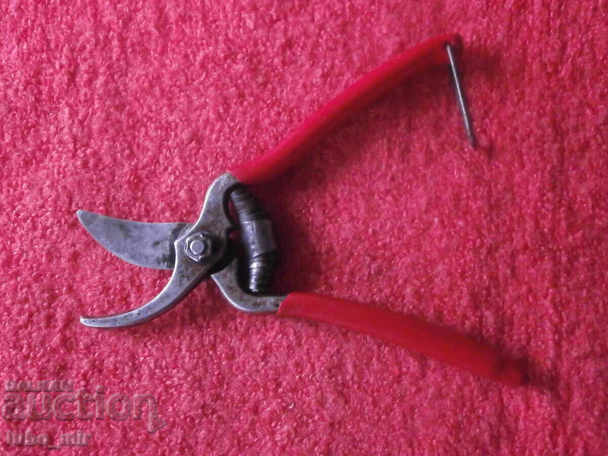 OLD MINI GRAPE HARVESTING SHEARS - 5