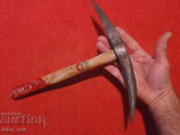 VECHE MINI-PICĂ DE FORJĂ