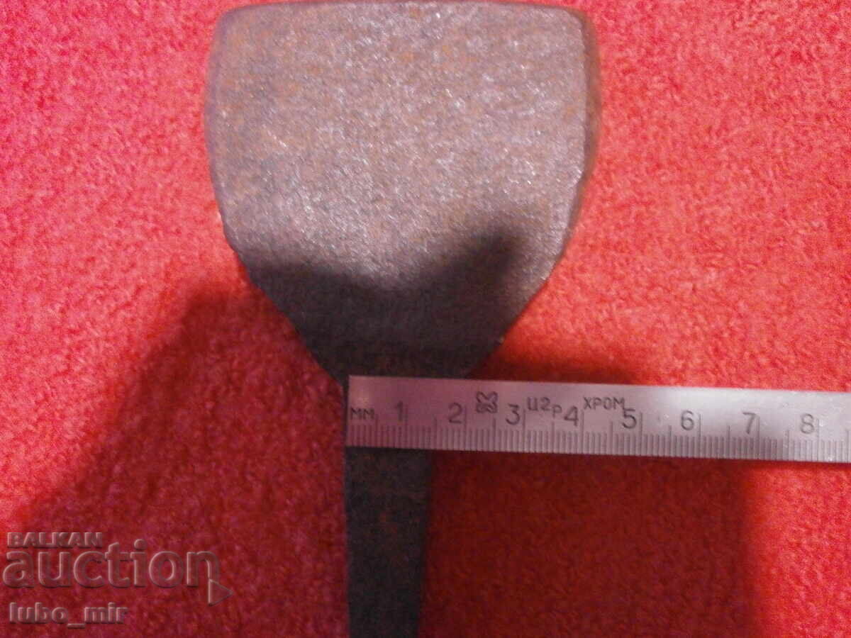 СТАРА КОВАШКА ПРИСТАВКА - 6