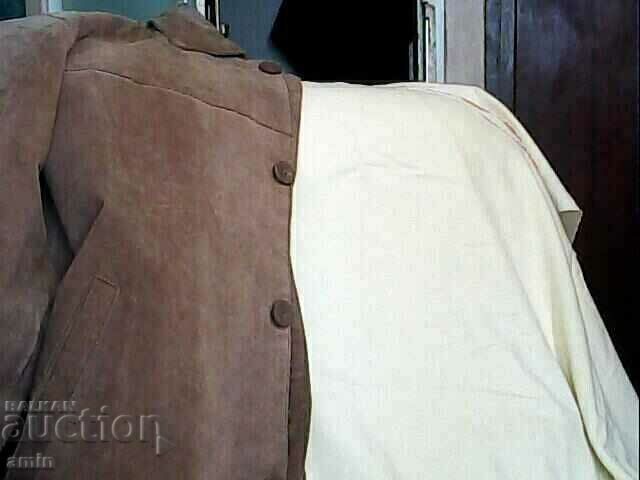 Delivery of leather jacket used