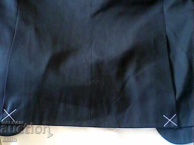 красив мошко сако 4исто ново с цена 40.00 лв. | € 20.45