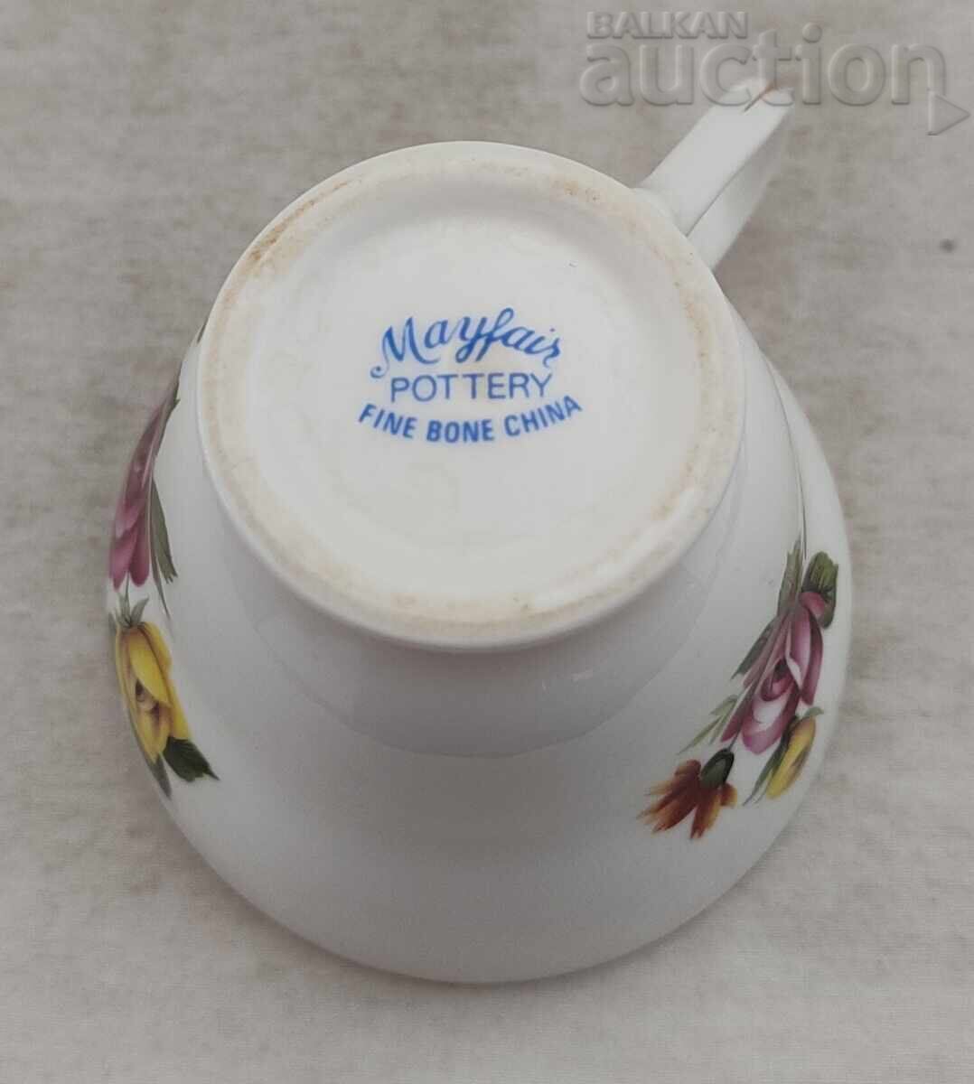 PORCELAIN CUP AND TWO SAUCERS ENGLAND - 5 PORCELAIN CUP AND TWO SAUCERS ENGLAND - 5