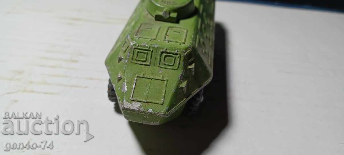 Model de transportor blindat (BTR) cu preț 15.00 BGN | € 7.67