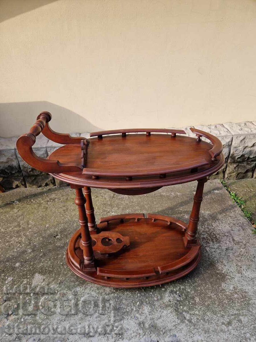 Un cărucior de servire belgian antic grozav