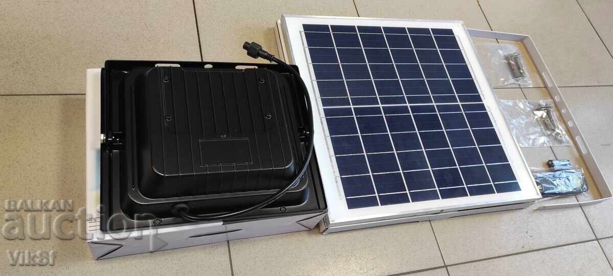 Delivery of LED Solar Floodlight 100W with Separate Panel