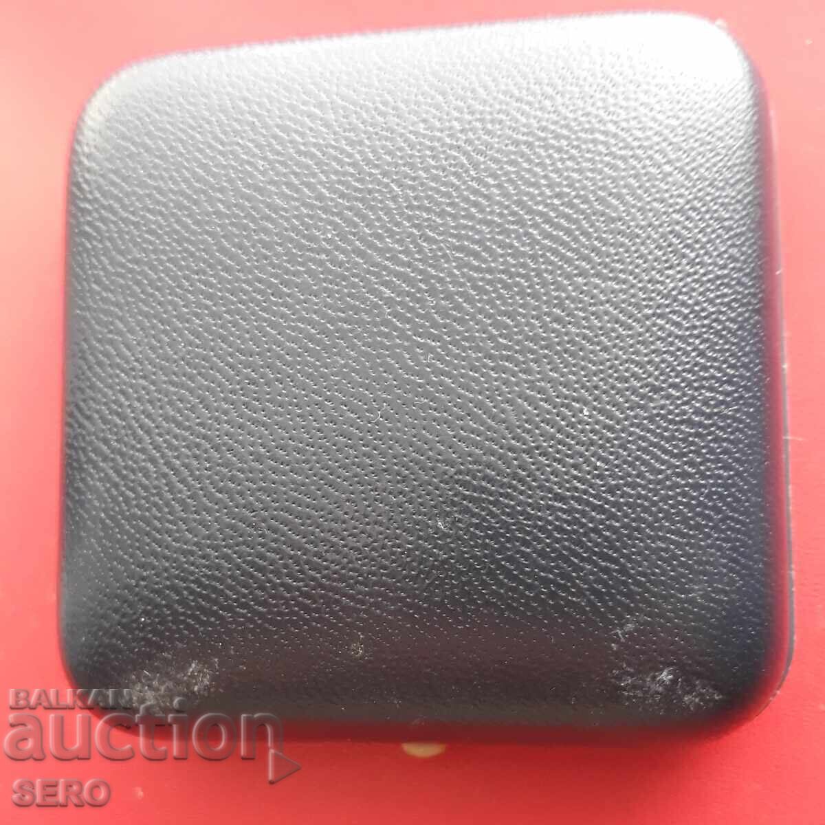 Κουτί για 1 νόμισμα με τιμή 1.00 BGN | € 0.51 Κουτί για 1 νόμισμα με τιμή 1.00 BGN | € 0.51