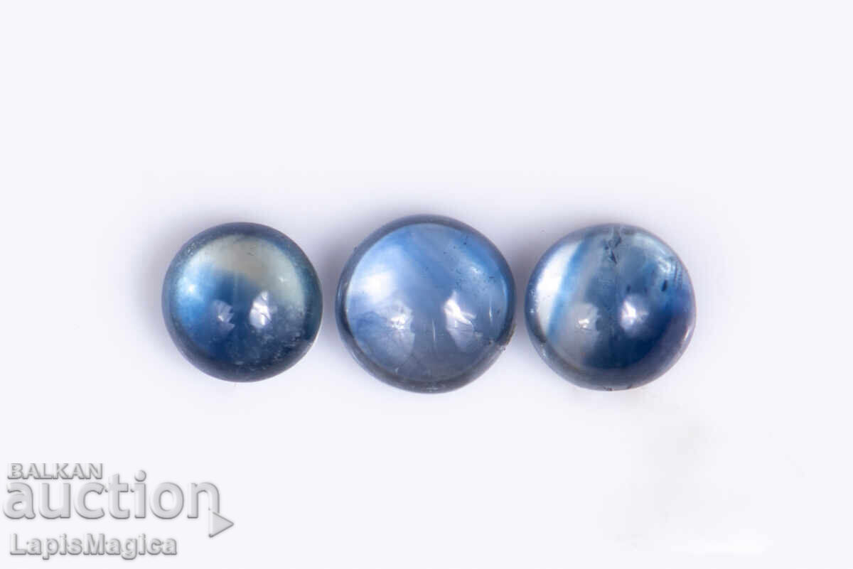 3 pieces of blue sapphire 0.85ct round cabochons