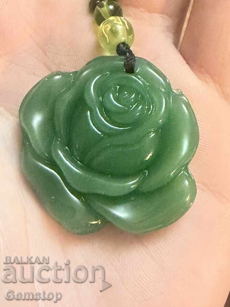 Auction  BZTs! 90 ct Natural Pendant Amulet Jade Rose