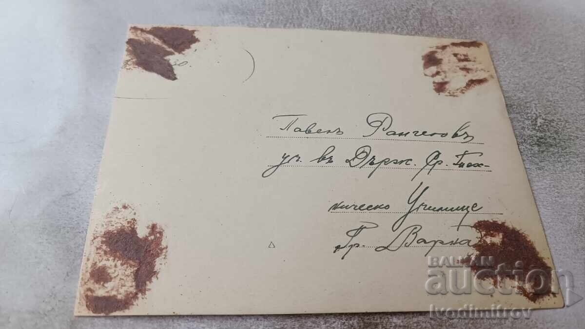 Fotografie Varna Tineri bărbați și băieți în mare cu preț 4.65 BGN | € 2.38